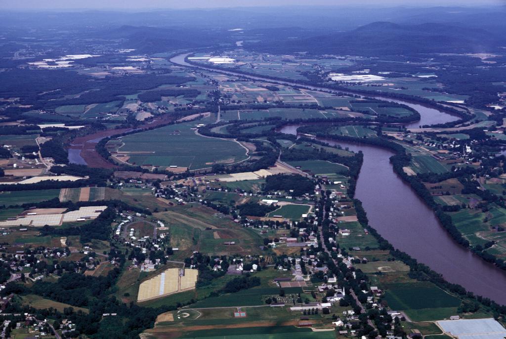 Connecticut River meandering through Massachusetts.