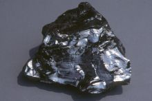 An example of anthracite coal, the purest grade of coal. Image Copyright © Dr. Richard Busch