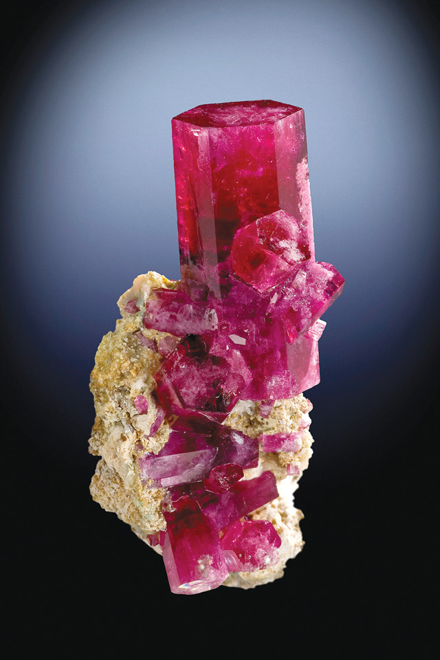 Gems discount and minerals