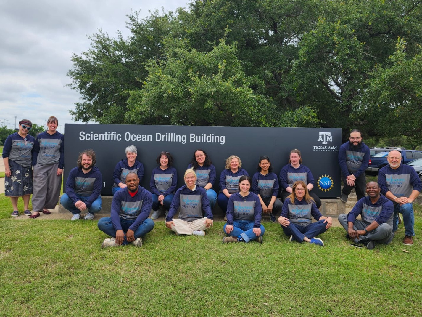 Group picture of the attendees and facilitators at the TRACX Workshop