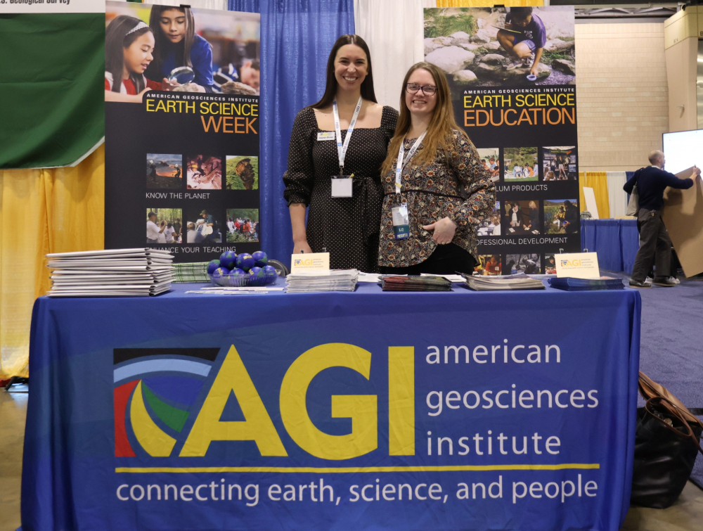 NSTA Spring 2025 AGI's Education Specialists, Lauren Brase and Lindsay Mossa, at the Spring 2025 NSTA conference.