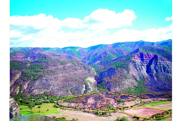 Figure 3: Aerial view looking up Stevens Creek at burn area of the 2002 Missionary Ridge wildfire and the debris fan at the mouth of the creek. After the fire a house on the historic debris fan was engulfed by a debris flow Credit: San Juan Civil Air Patrol